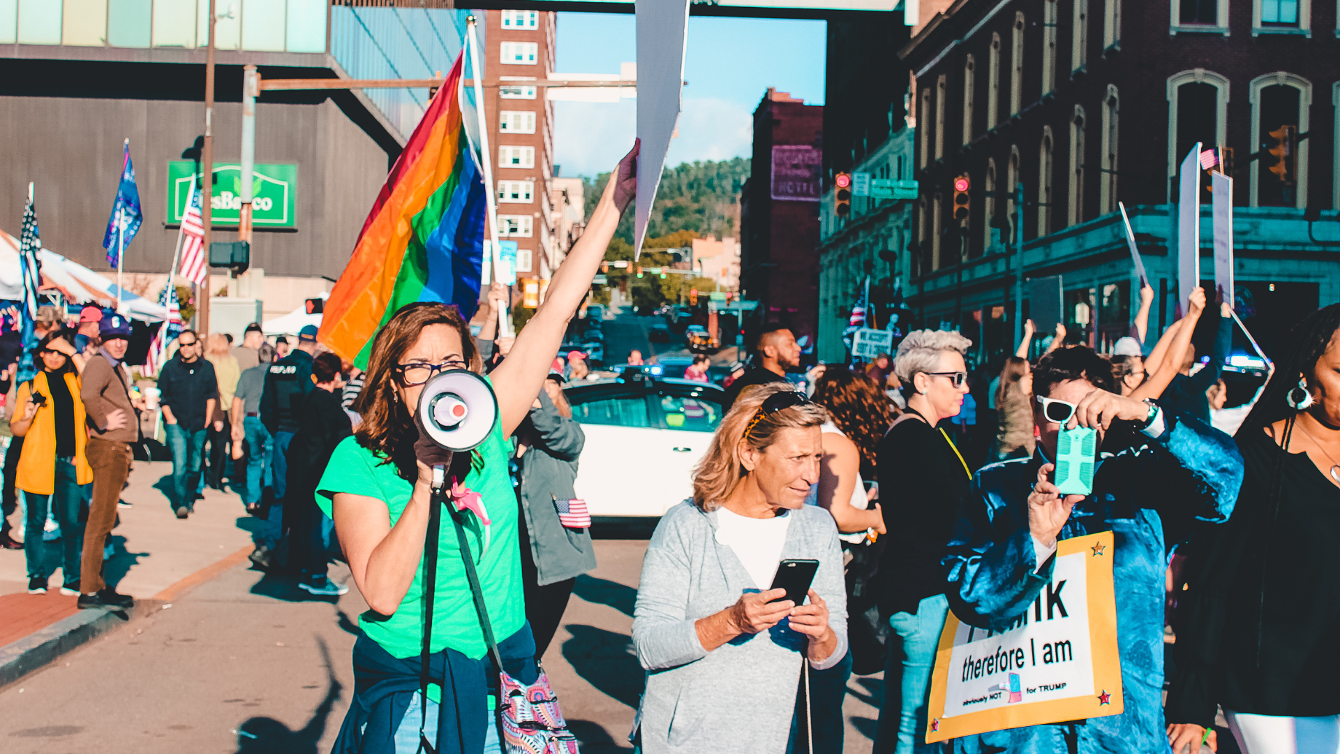 Buying Guide to Picking the Best Political Rally Flag